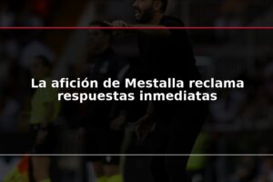La afición de Mestalla reclama respuestas inmediatas